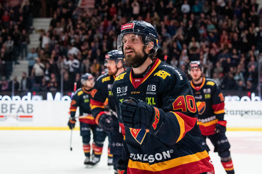 Djurgårdens Jacob Josefson jublar