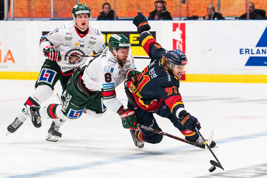 Frölundas Viktor Ekbom och Djurgårdens Axel Jonsson
