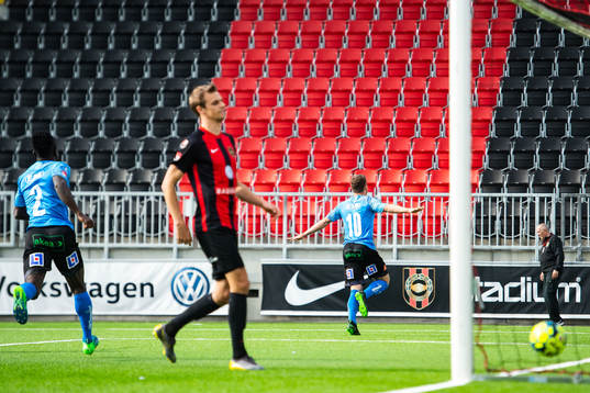 Halmstads Gabriel Gudmundsson jublar