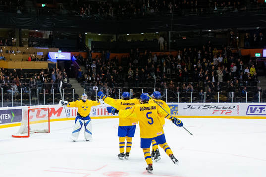 Players of Sweden celebrate