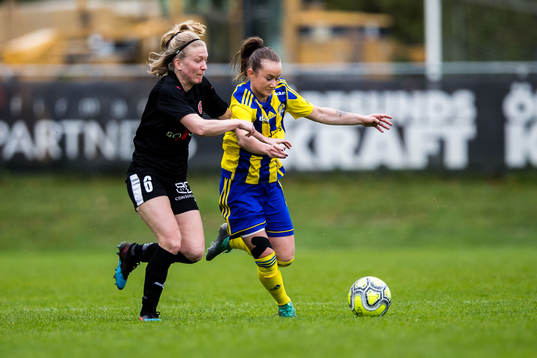 Hittarps Hanna Jönsson och Eskilsminnes Sanna Nilsson
