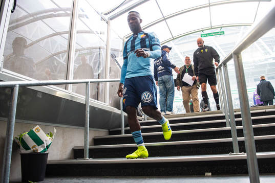 Djurgårdens Mohamed Buya Turay deppar