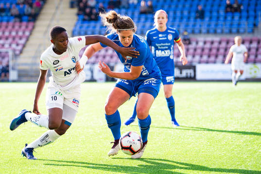 Växjös Ritah Kivumbi och Eskilstunas Vaila Barsley
