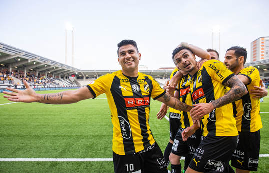 Bläddra bland fler bilder av Fotboll, Allsvenskan, Häcken - AFC Eskilstuna