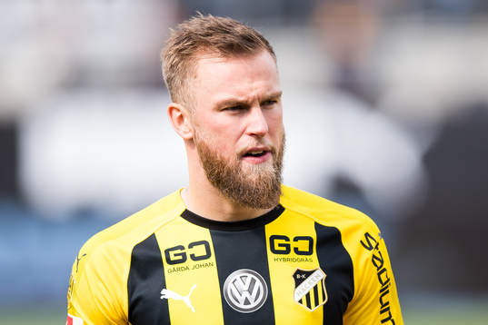Häckens Alexander Faltsetas  på line up innan