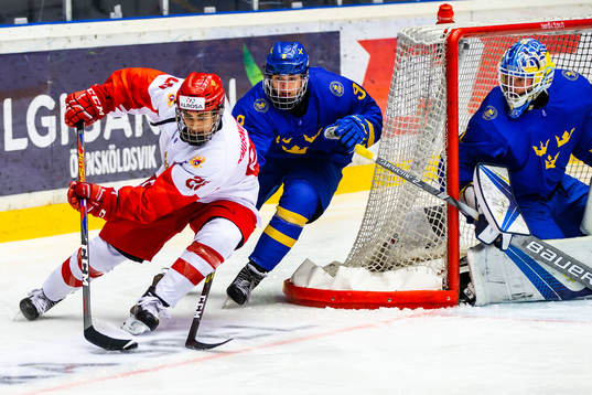 Yegor Spiridonov of Russia and Ludvig Hedström of Sweden