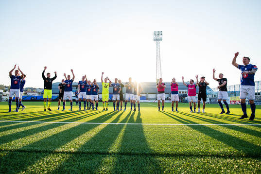 Players of Ranheim celebrates