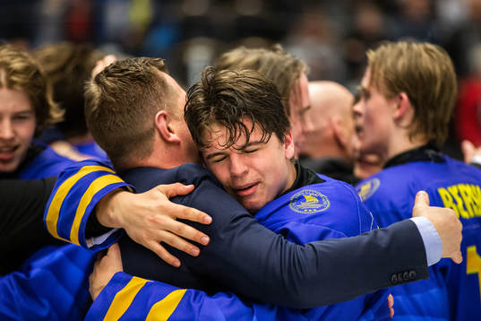 Albert Lyckåsen of Sweden celebrates