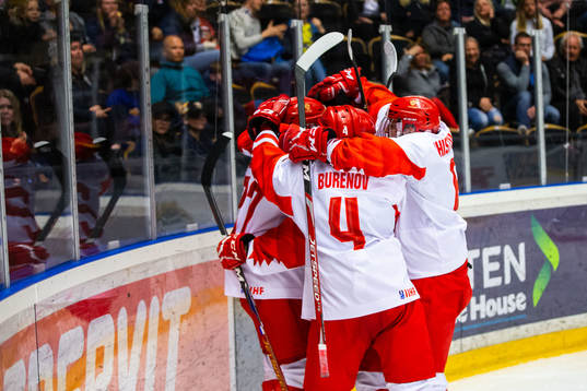 Players of Russia celebrates