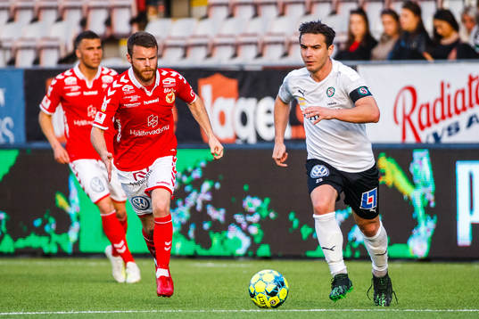 Kalmars Måns Söderqvist och Örebros Nordin Gerzic