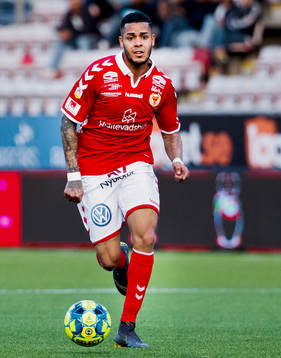 Kalmars Emaxwell Souza