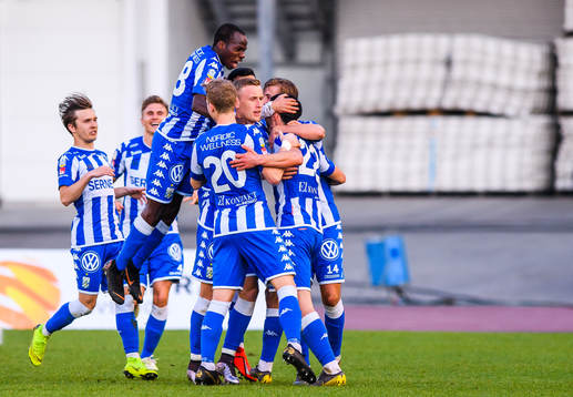 IFK Göteborgs spelare jublar
