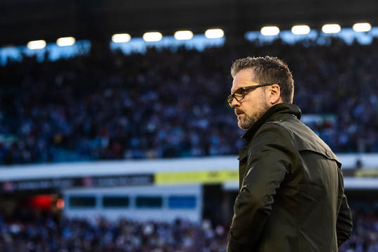 s tränare Rikard Norling deppar