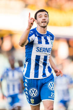 IFK Göteborgs Giorgi Kharaishvili jublar