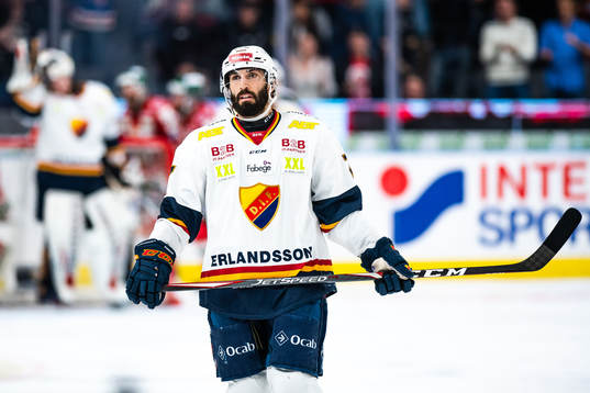 Djurgårdens Jason Garrison  deppar
