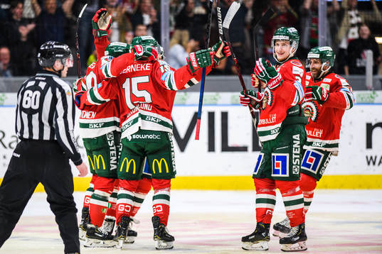 Frölundas Joel Mustonen jublar