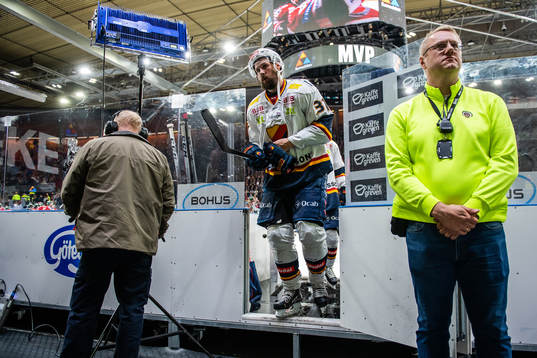 Djurgårdens Dick Axelsson  deppar