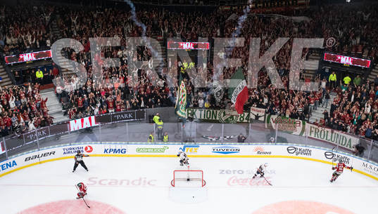 Frölundas Max Friberg jublar