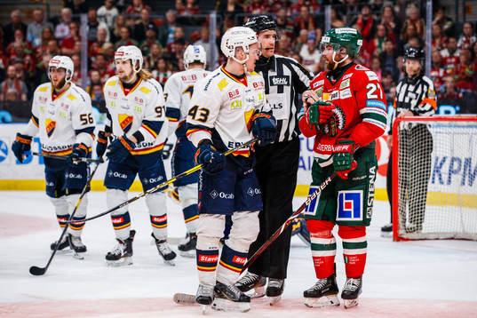 Djurgårdens Tom Nilsson och Frölundas Ponthus Westerholm