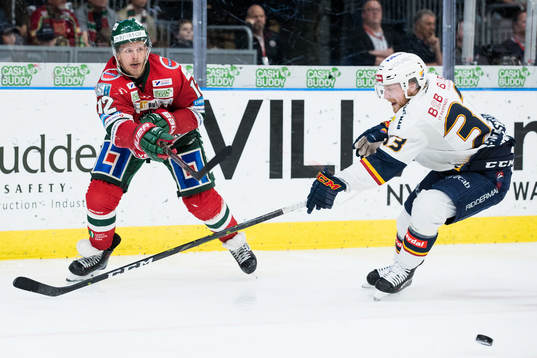Frölundas Max Friberg och Djurgårdens Linus Hultström