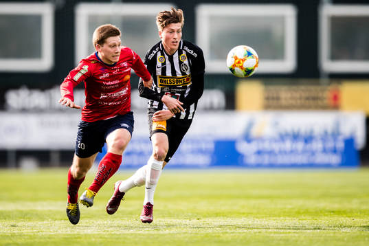 Tvååkers David Struski Persson och Landskronas Kevin