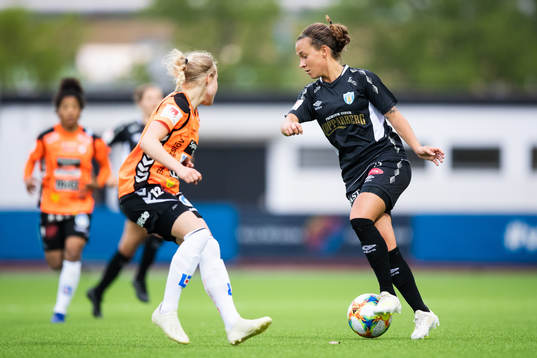 Kristianstads Kajsa Törnkvist och Göteborgs Julia