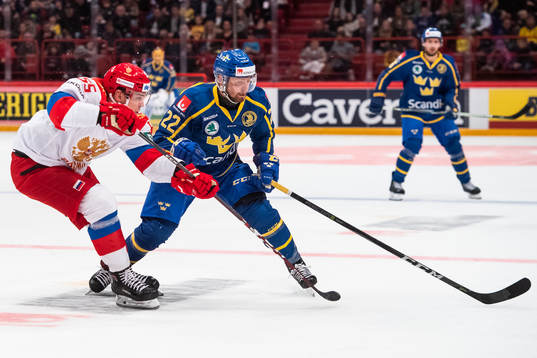 Bogdan Kiselevich of Russia and Lukas Bengtsson of Sweden