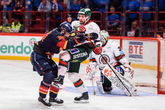 Djurgårdens Daniel Brodin och Frölundas Viktor Ekbom