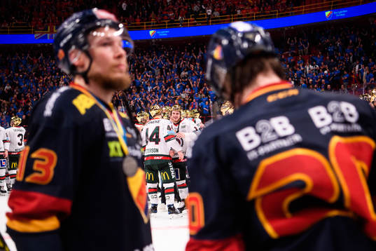 Frölundas spelare jublade framför Djurgårdens Petteri