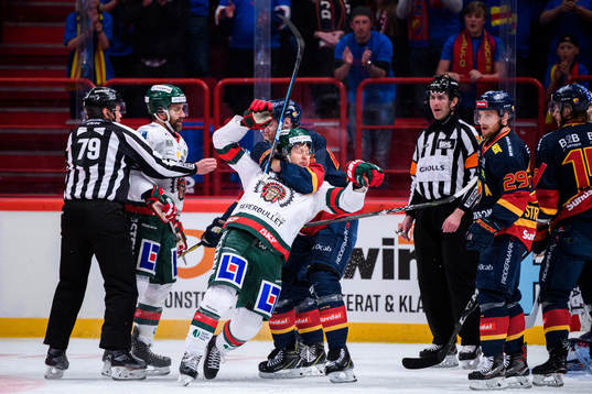 Djurgårdens Alexander Urbom och Frölundas Rhett Rakshani