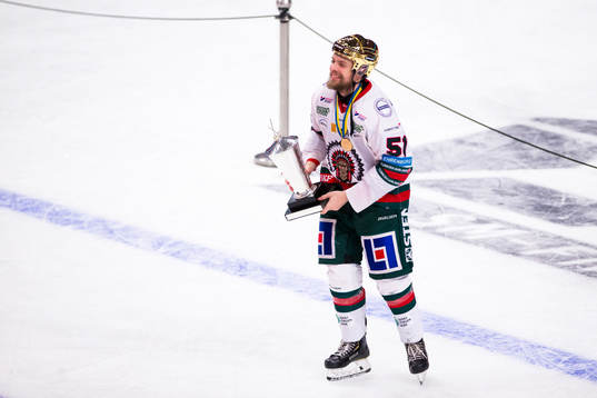 Frölundas Mats Rosseli Olsen jublar