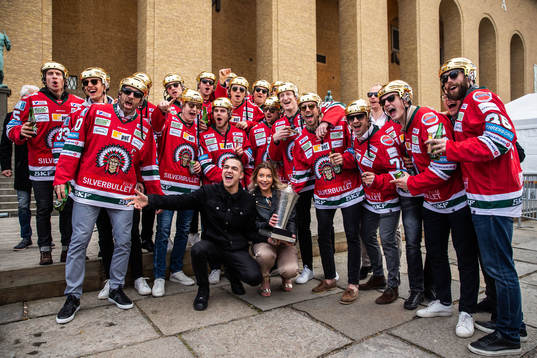 Spelare med Le Mat-pokalen
