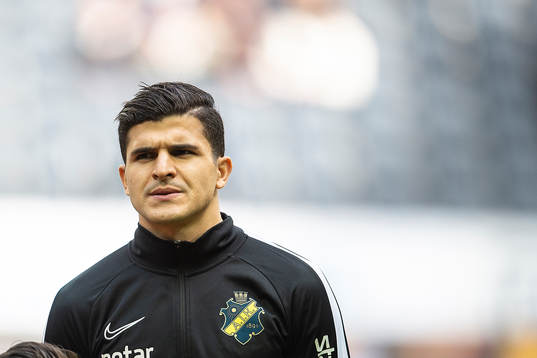 s Tarik Elyounoussi