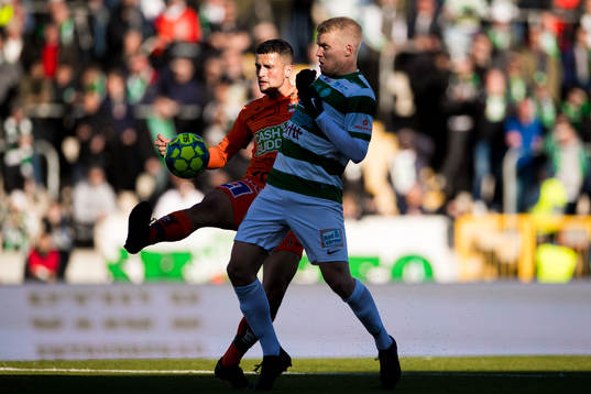 Varbergs Astrit Seljmani och Västerås Simon Johansson