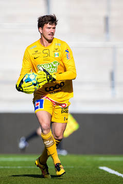 Varbergs målvakt August Strömberg
