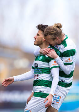 Västerås Boris Ljevar jublar med Jesper Florén