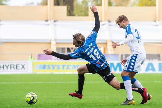 Sirius Jesper Arvidsson och IFK Göteborgs Benjamin Nygren