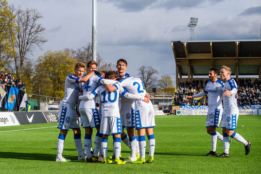 IFK Göteborgs splelare jublar