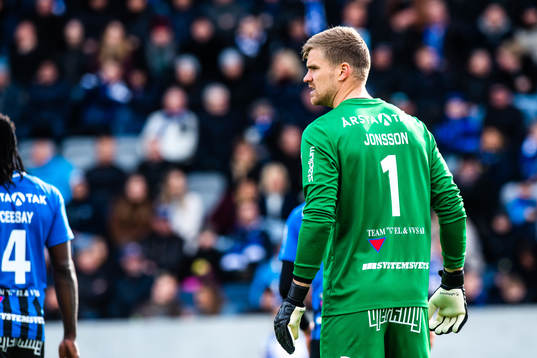 Sirius målvakt Lukas Jonsson