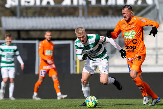 Västerås Simon Johansson och Varbergs Albert Ejupi