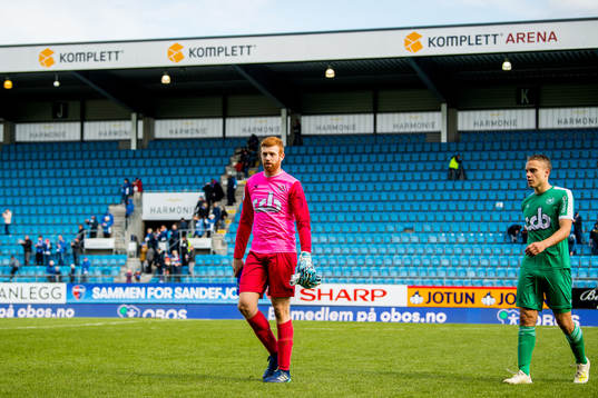 Goalkeeper Renze Jagger Fij and Jo Sondre Aas of Nest-Sotra