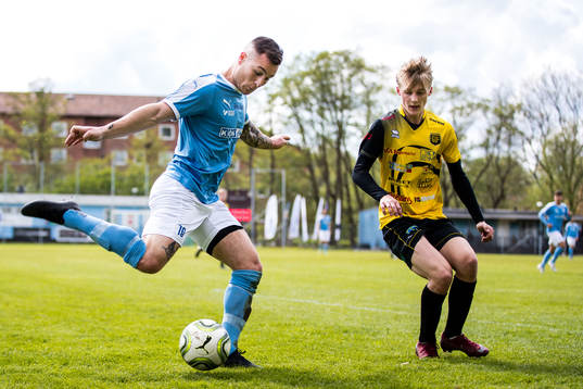 Råås Rozbeh Kazemi