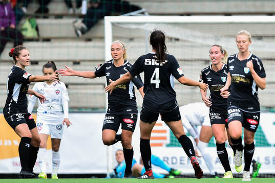 Göteborgs spelare jublar
