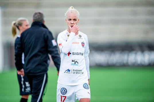 Rosengårds Caroline Seger deppar