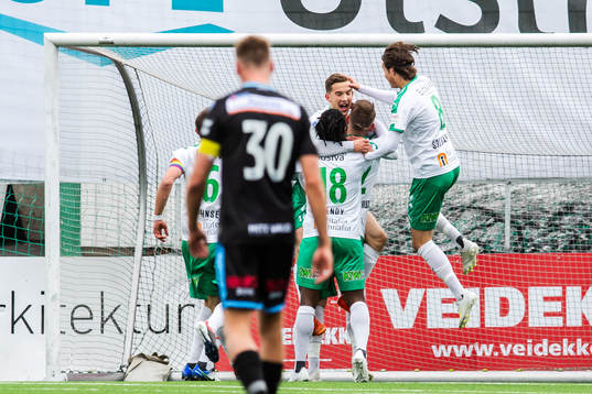Players of HamKam celebrates