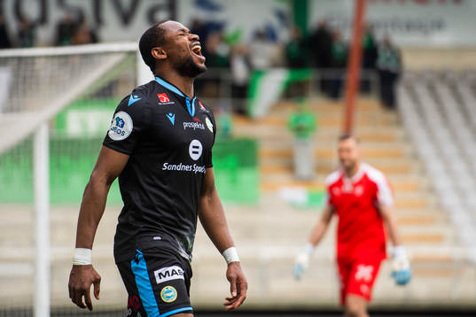 Kachi of Sandnes Ulf reacts