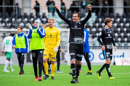 Jasmin Bogdanovic of Sandnes Ulf celebrates