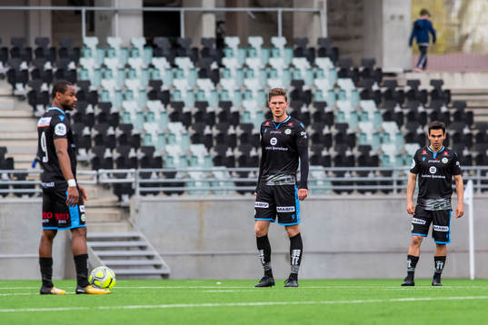 Kachi, Ingvald Halgunset and Simón Colina of Sandnes Ulf