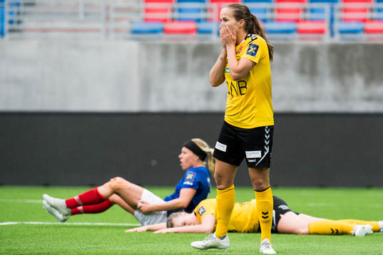 Guro Reiten of LSK Kvinner reacts