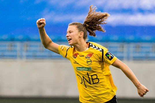 Synne Hansen of LSK Kvinner celebrates the 0-1 goal
